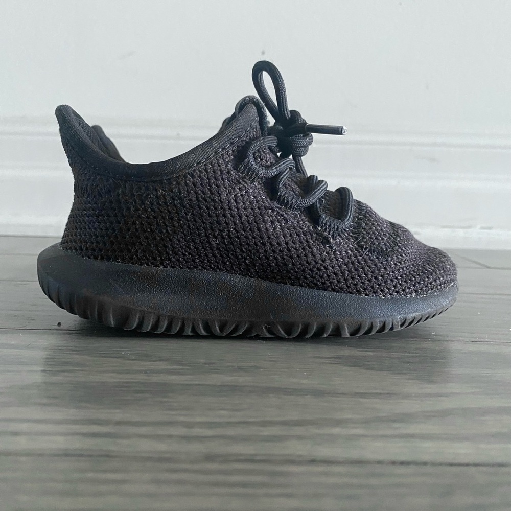 Adidas Tubular Shadow Toddler shoes | size 7